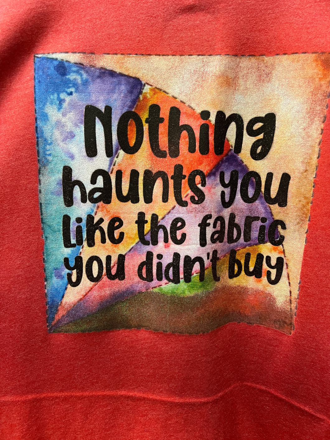 T-shirt -Nothing Haunts Me, Heather Red