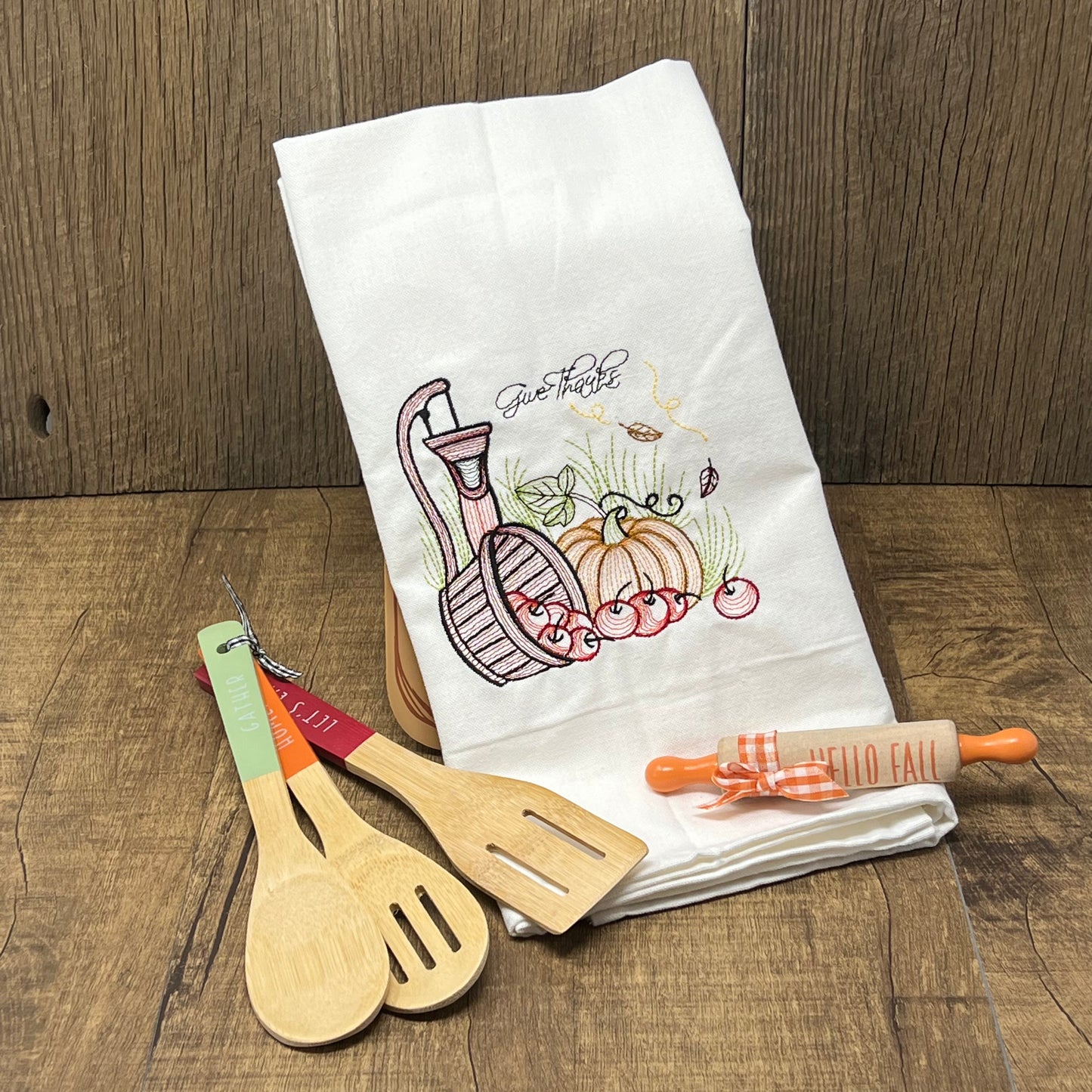 Kitchen Towel - Apple Basket