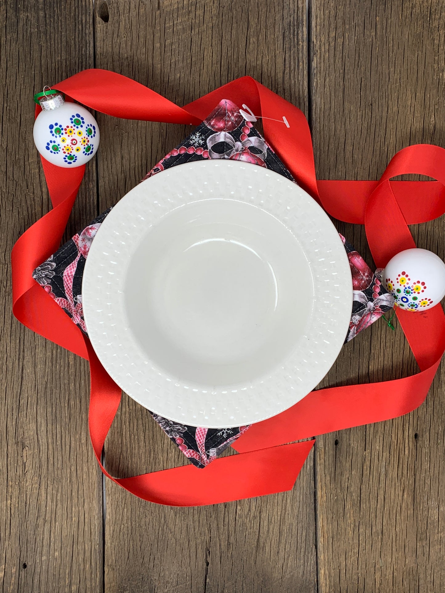 Bowl Kozie - Silver Ornaments