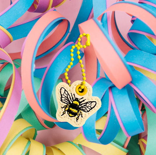 Honey Bee key fob, Bumble Bee Key Fob, Honey Bee Bag Tag - Yellow Chain