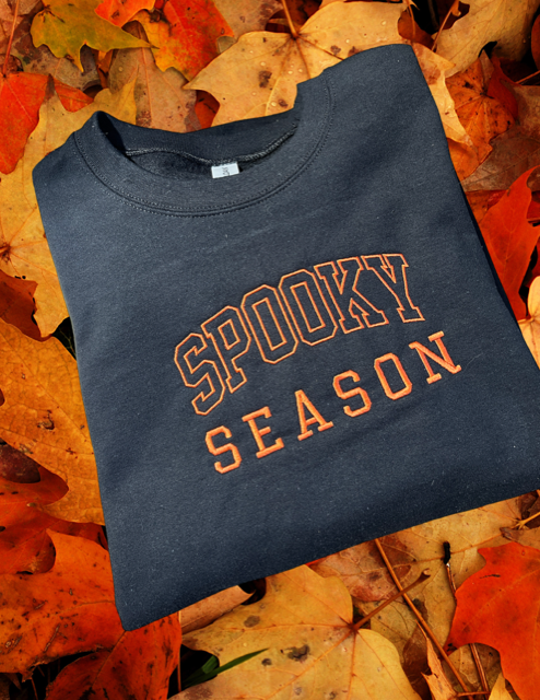 Sweatshirt - Spooky Season/Black