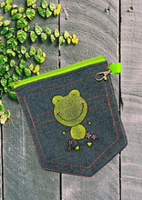 Load image into Gallery viewer, Denim Pocket with Frog, Green

