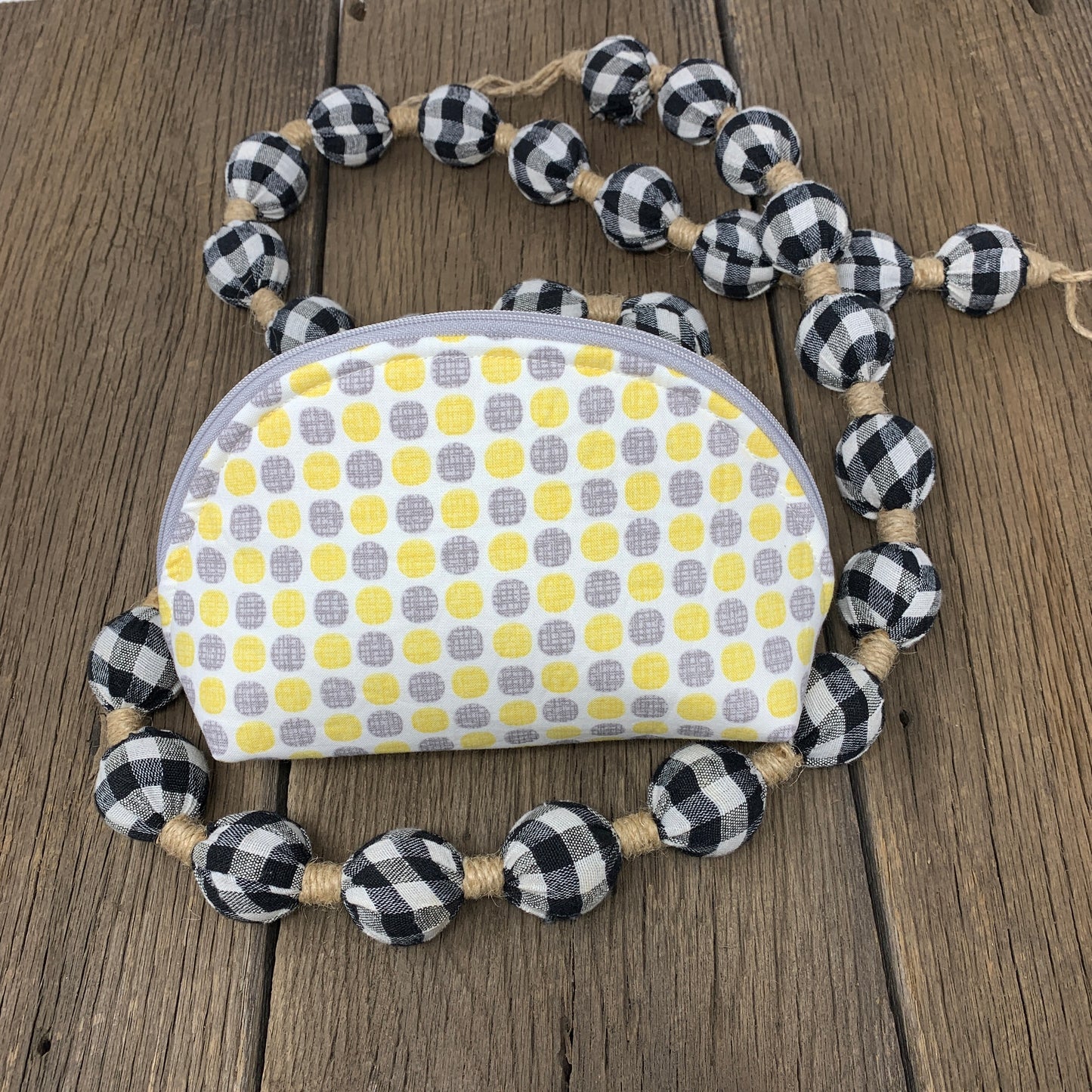 Persimmon Dumplin Pouch - Medium Yellow/Gray Dot