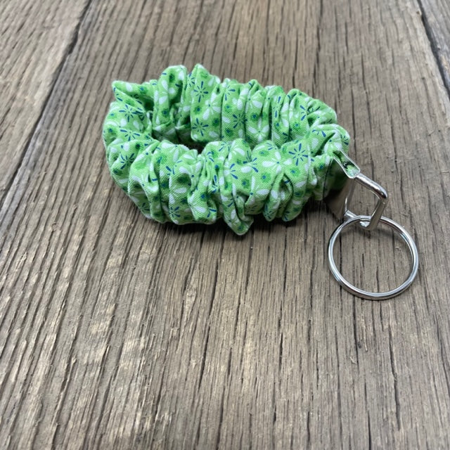 Key Fob - Expandable Wristlet, Green Floral