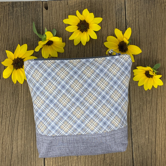 Zipper Bag - Gray Plaid, Medium