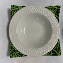 Load image into Gallery viewer, Bowl Kozie - Green Beans
