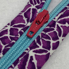 Load image into Gallery viewer, Key Fob - Purple Lace
