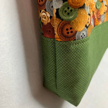 Load image into Gallery viewer, Zipper Bag - Green Button, Medium
